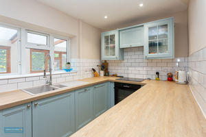 Kitchen- click for photo gallery